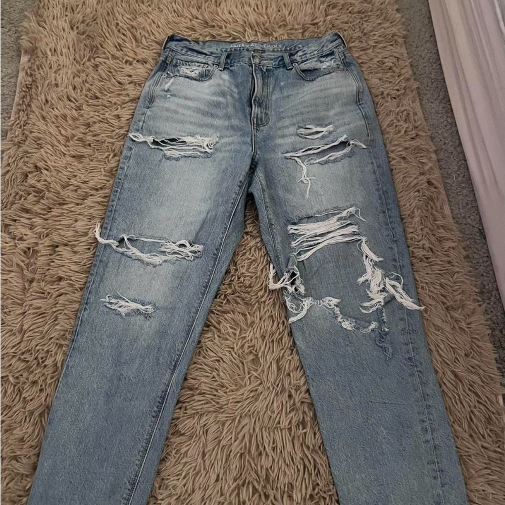American Eagle Outfitters High Rise Distressed Jeans - Light Blue